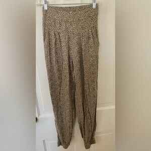 Japna Leopard Print Jogger Pants XS | Tan & Black Lightweight Boho